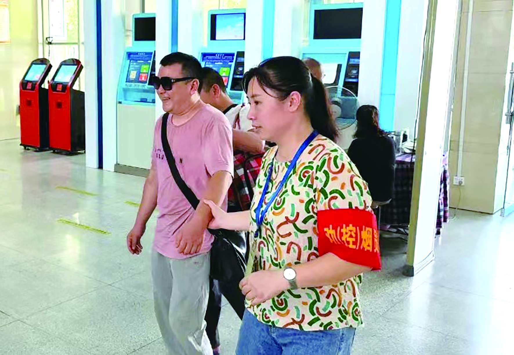 立足平凡崗位 彰顯黨員風采 ——記集團公司優(yōu)秀共產黨員、邵陽汽車北站副站長謝偉 田華柱 姚志剛